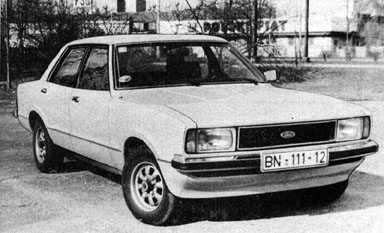 Ford Taunus w 4-drzwiowej wersji nadwoziowej, model produkowany w latach 1976-1979